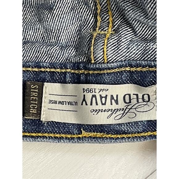 Old Navy Bermuda Shorts Womens 8 Blue Denim Ultra Low Rise Stretch Jean 00s Y2K - Picture 7 of 11